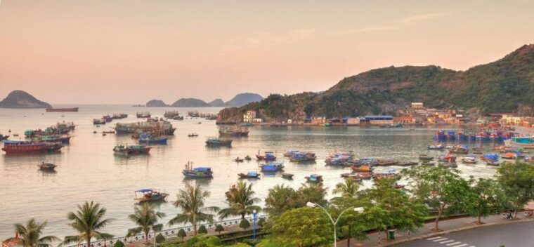 cat-ba-lan-ha-bay-cruise-2-days-1-night-kayak-swimbiking