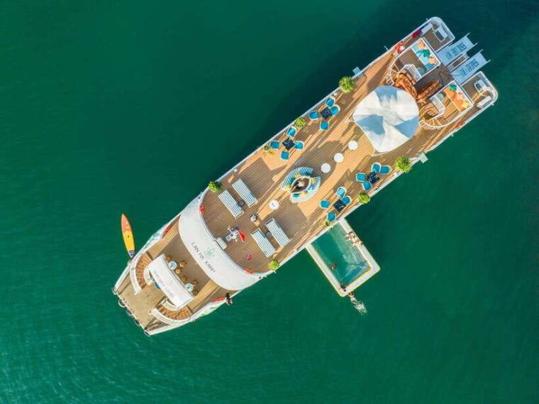 cat-ba-lan-ha-bay-luxury-day-tour-cruise-kayaking-biking