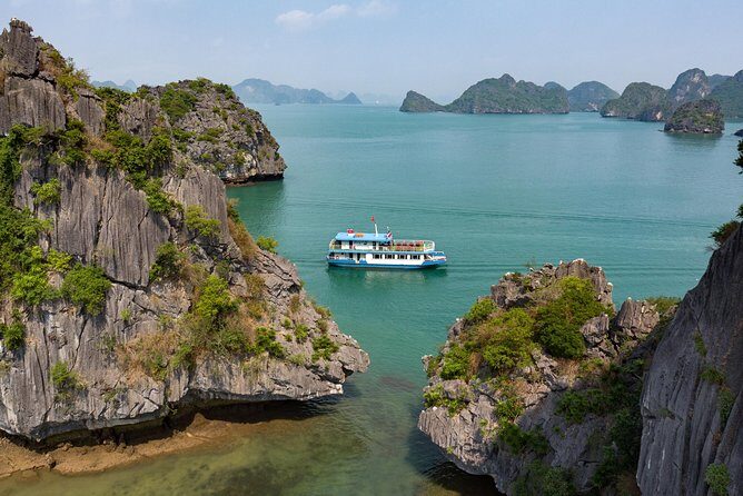 Cat Ba Luxury Day trip (included: transfer around ways + ticket + kayaking) - The Sum Up