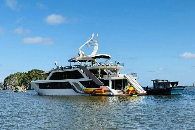 Cat Ba: Modern & Luxury 5* Serenity Cruise Discover Lan Ha Bay - Key Points