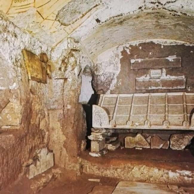 Catacombs and Villa D'Este Tivoli Private Tour - The Luxurious Ride: Private Transport and Convenience