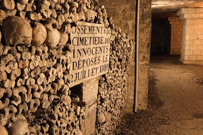 catacombs-of-paris-semi-private-vip-restricted-access-tour