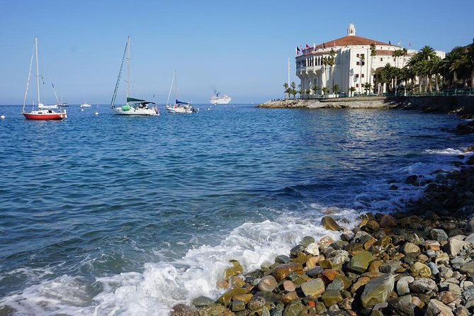 catalina-island-day-trip-from-anaheim-hotels-with-discover-avalon-tour