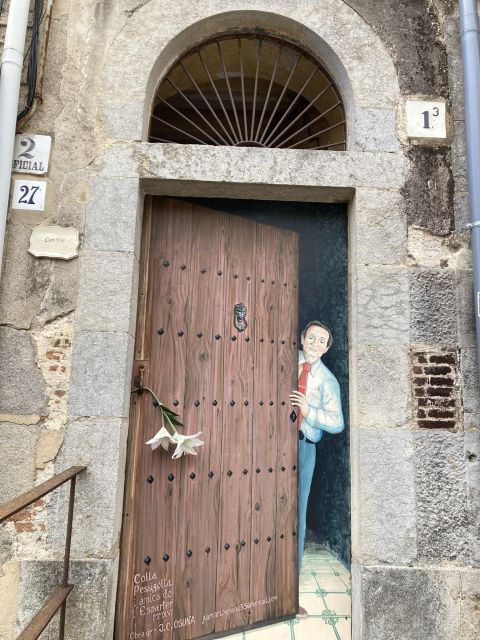 catalonia-cycling-through-city-and-beautiful-landscapes