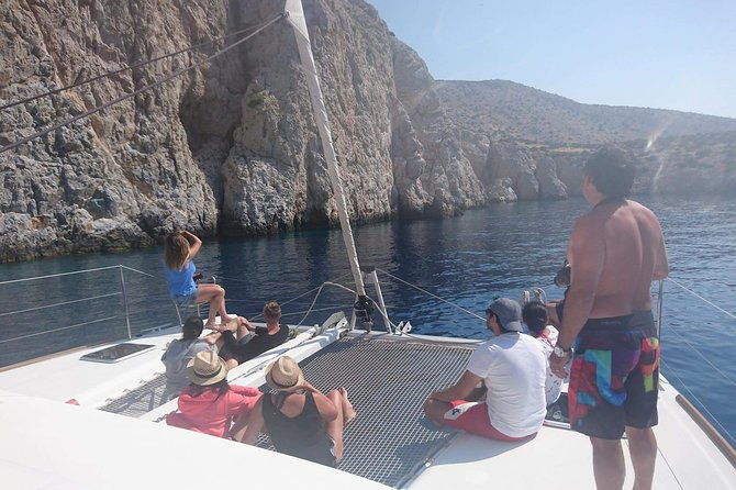 catamaran-all-inclusive-day-cruise-to-naxos-or-paros-with-lunch