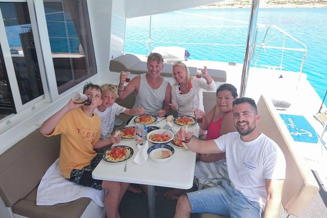 catamaran-all-inclusive-day-cruise-to-naxos-or-paros-with-lunch
