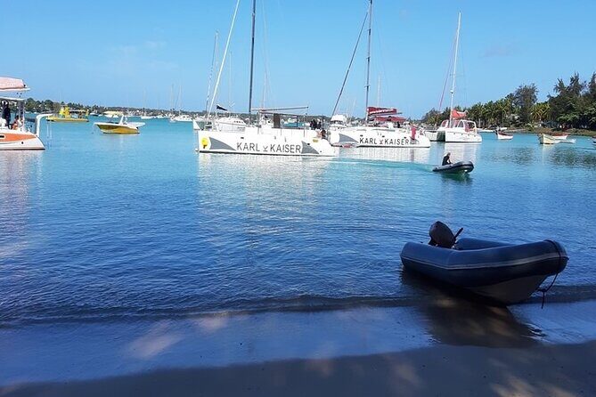 Catamaran, BBQ, Ile Gabriel , Ile Plate ,Coin de Mire - Key Points