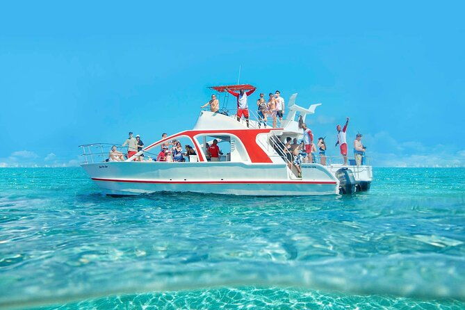 catamaran-boat-party-experience-in-punta-cana