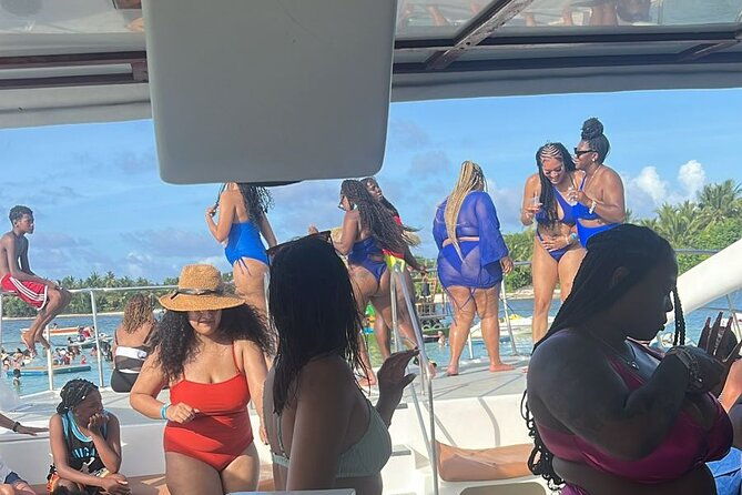 catamaran-boat-party-experience-in-punta-cana