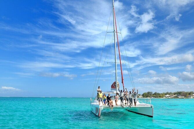Catamaran Cruise: Isle aux Cerfs, Including BBQ Lunch, in Mauritius - What’s Included and What’s Not