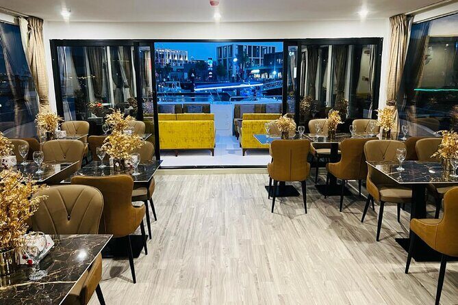 Catamaran Cruise with Dinner at Al Jaddaf Waterfront Dubai - The Experience: What You Can Expect