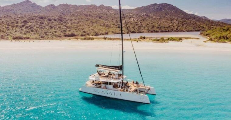 catamaran-day-excursion