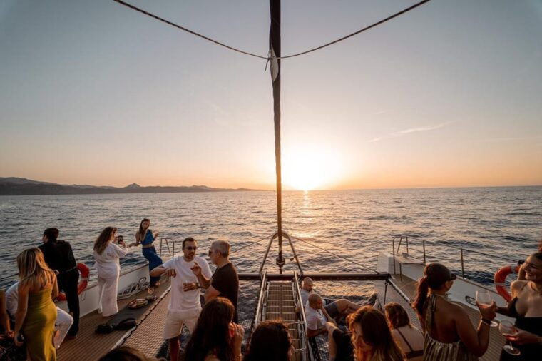 catamaran-half-day-excursion