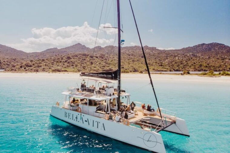 catamaran-half-day-excursion