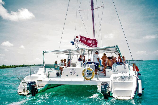 Catamaran Ile aux Cerfs, snorkeling + GRSE Waterfall, BBQ & Bar - Discover the Magic of the Mauritian Waters with the Catamaran Ile aux Cerfs Tour