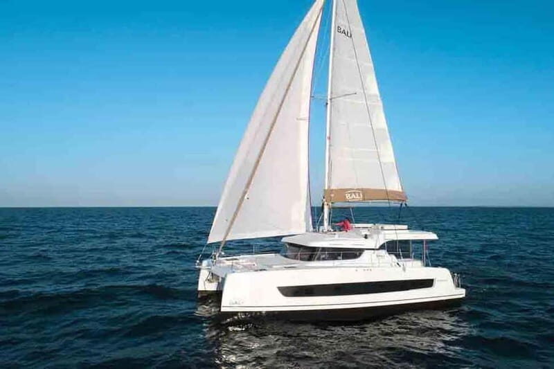 Catamaran lunch and swim in Palermo - Practical Tips for Travelers