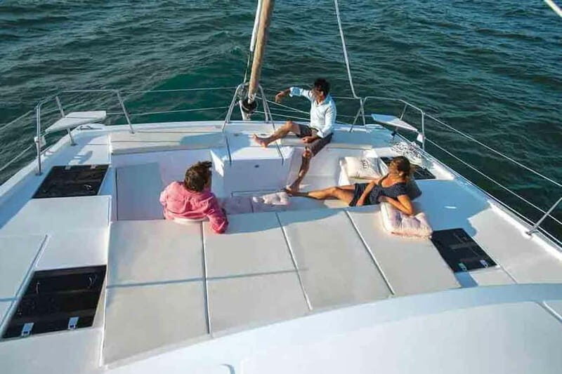 Catamaran lunch and swim in Palermo - FAQ