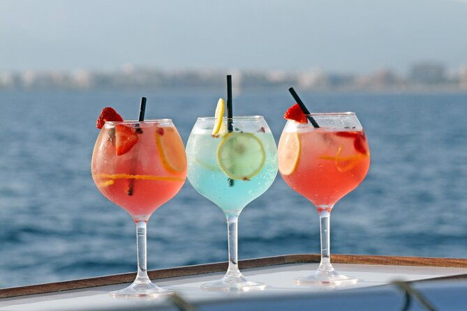 catamaran-sailing-in-mallorca-through-the-bay-of-palma-with-bbq-2