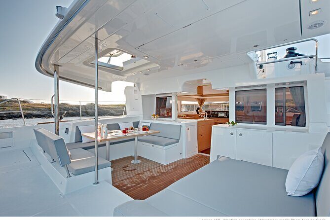 Catamaran Sarita Phu Quoc Private Luxury Sunset Sail - The Food and Drinks — Highlighting the Flavors