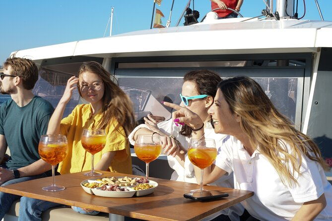 catamaran-sunset-with-drinkssnacks-small-group-w-optional-dinner-2