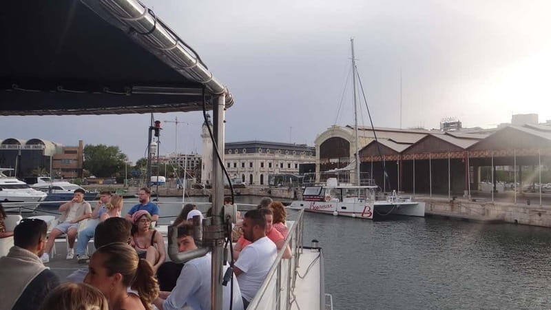 Catamaran trip and visit to the mussel nurseries with a snack - Who Will Enjoy This Tour Most?