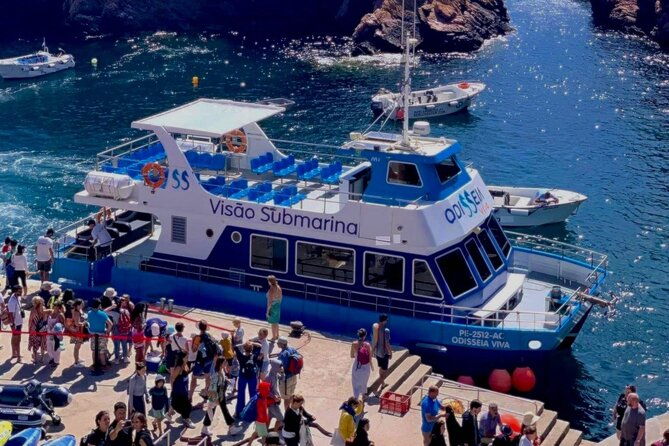 catamaran-trip-to-berlengas-island-visit-to-the-caves