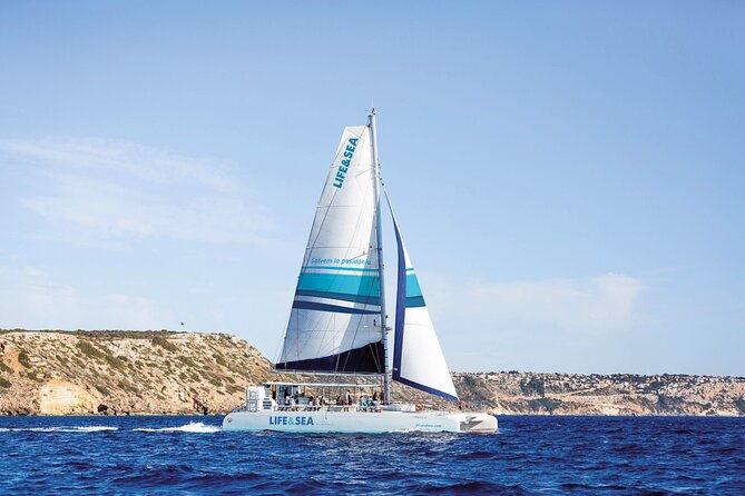 catamaran-with-bbq-in-the-bay-of-palma-2