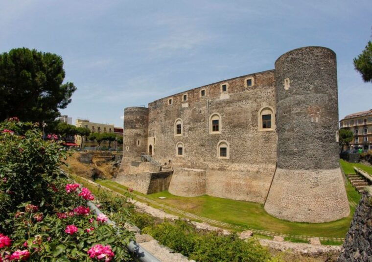 catania-city-highlights-walking-tour