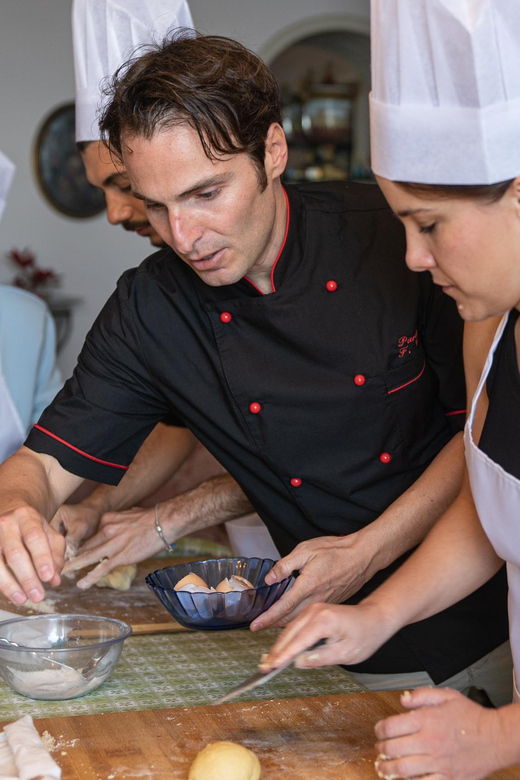 catania-cooking-class-set-in-a-sea-front-historic-villa