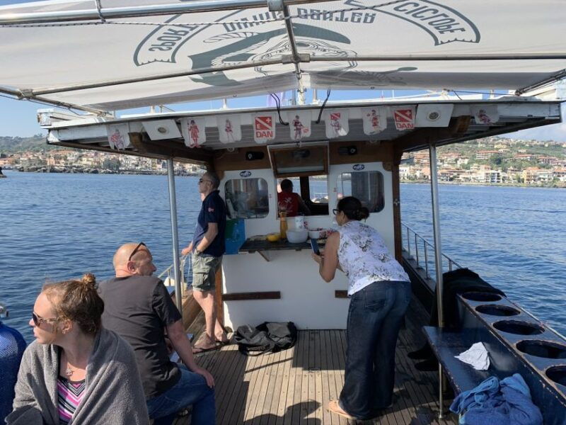 catania-cyclops-islands-timpa-nature-reserve-boat-tour-2