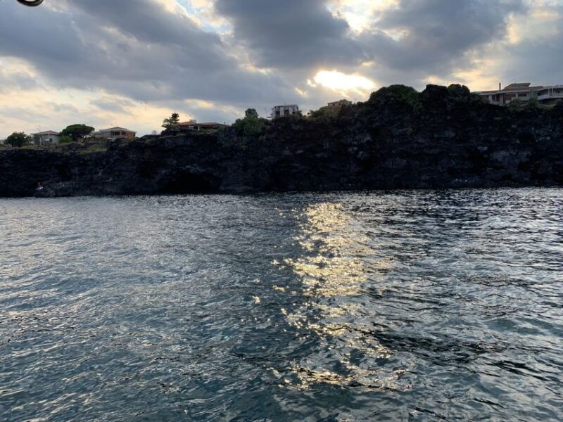 catania-cyclops-islands-timpa-nature-reserve-boat-tour-2