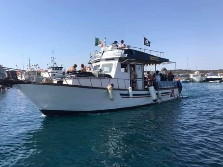 catania-cyclops-islands-timpa-nature-reserve-boat-tour-2