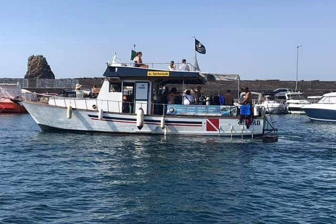 catania-cyclops-islands-timpa-nature-reserve-boat-tour