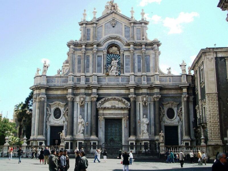 catania-guided-street-food-tour-with-tastings-2