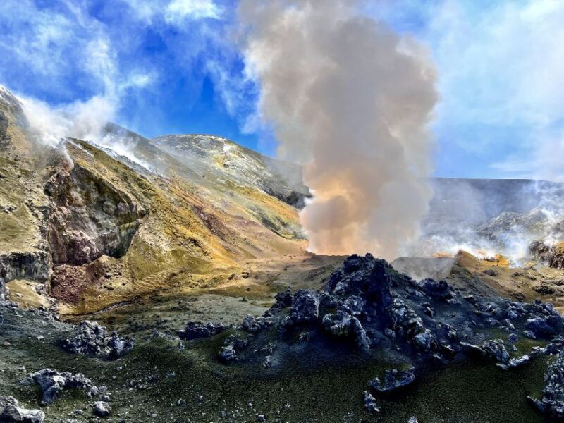 catania-mt-etna-summit-craters-guided-trek