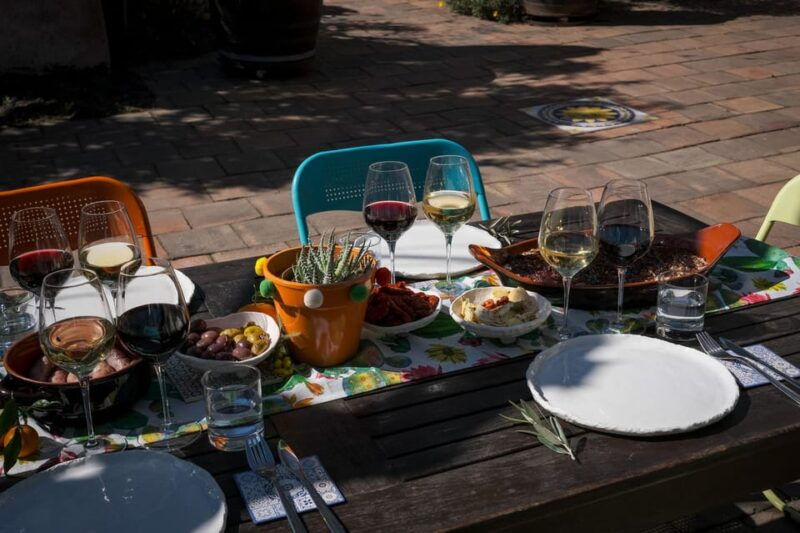 catania-sicilian-lunch-at-winery-with-wine-tasting
