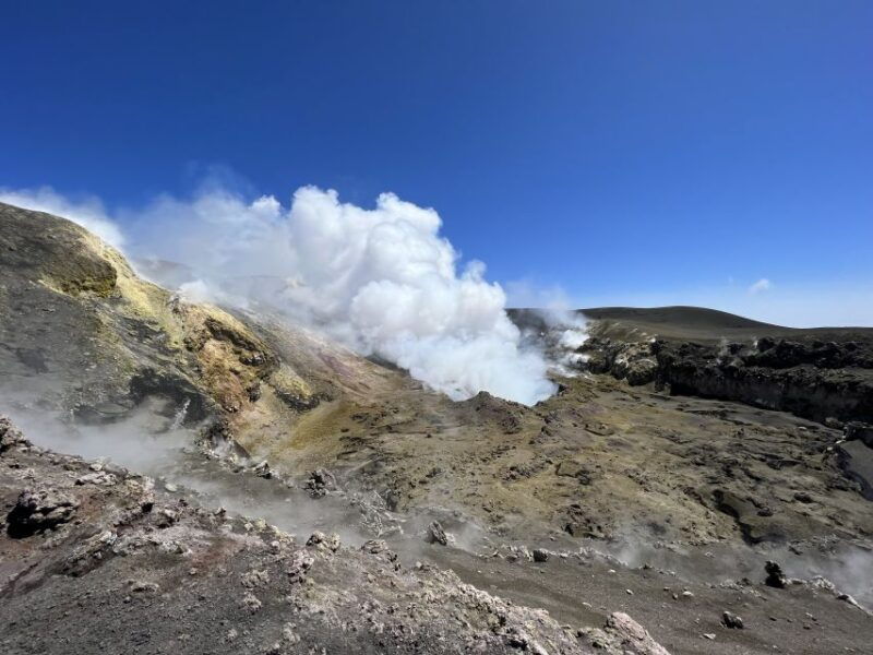 catania-summit-craters-from-north-etna-with-4x4-vehicles