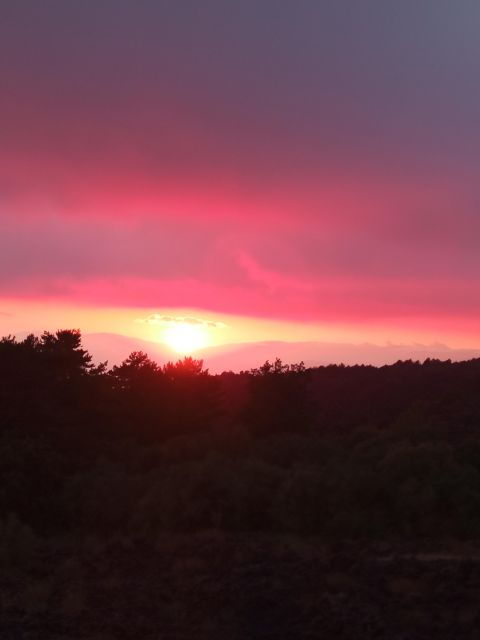 catania-sunset-trekking-on-mount-etna-with-wine-tasting