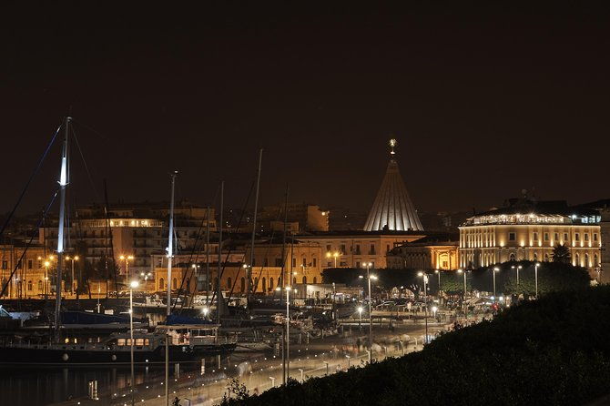 catania-transfer-to-or-from-taormina-giardini-naxos-or-syracuse