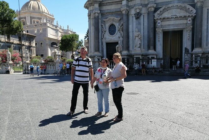 catania-walking-tour-small-group-2