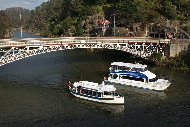 Cataract Gorge Cruise 11:30 am - Key Points
