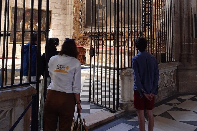 cathedral-and-giralda-guided-tour-and-priority-entrance