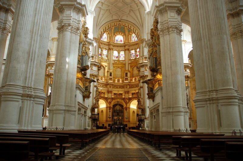 cathedral-and-royal-chapel-with-albaicin-and-sacromonte
