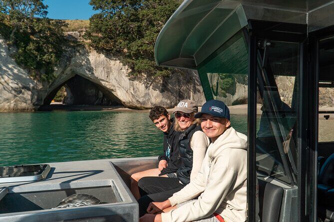 Cathedral Cove Coast and Cave Activity - Exploring the Itinerary in Depth