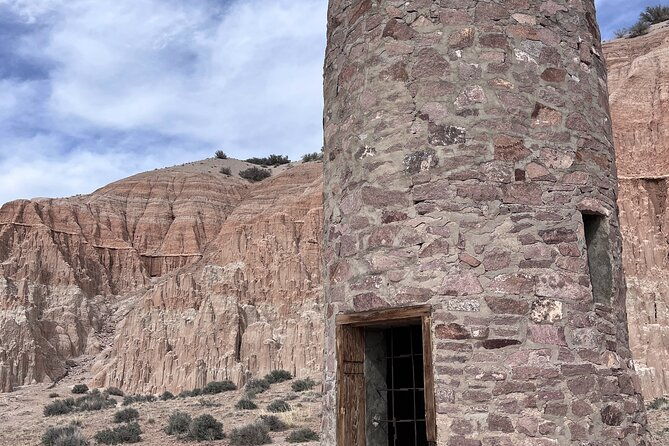 cathedral-gorge-state-park-and-area-51-day-tour-from-las-vegas