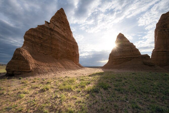 cathedral-valley-photo-tour