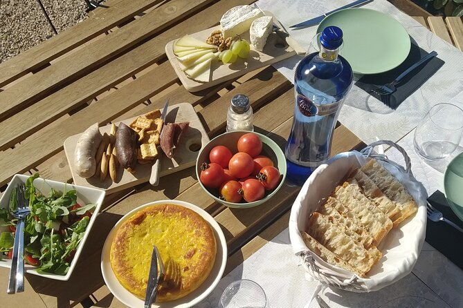 cava-tour-to-3-family-wineries-with-hotel-pick-up