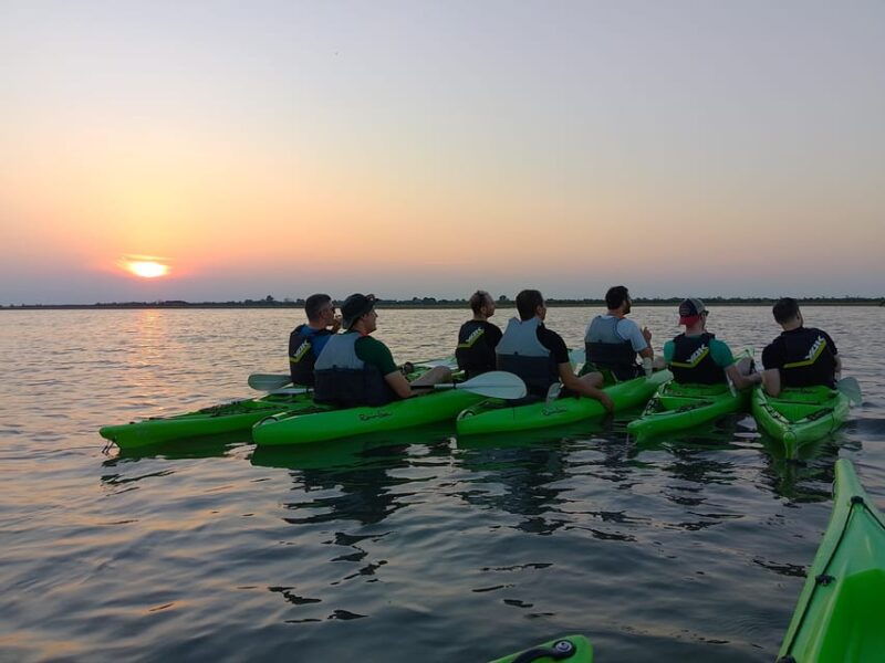 cavallino-sunset-kayak-tour-in-the-venetian-lagoon