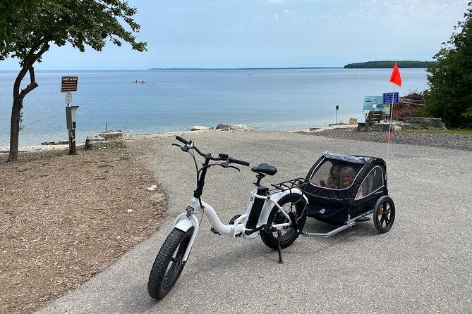 cave-point-and-whitefish-bay-dunes-state-park-ebike-rental