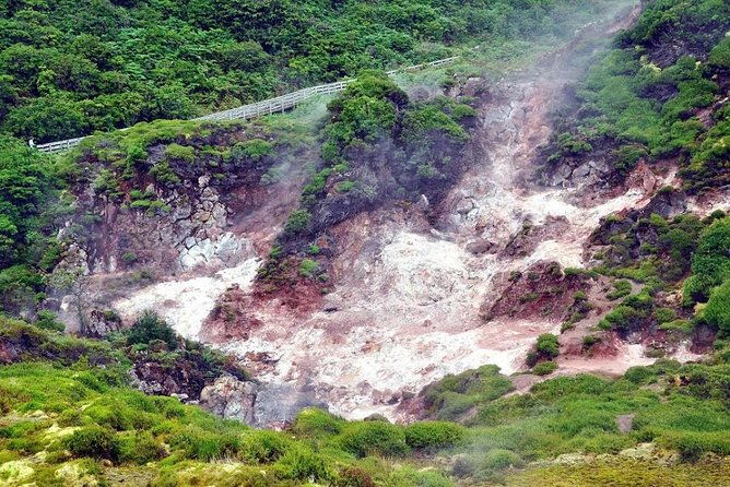 cave-tour-in-terceira